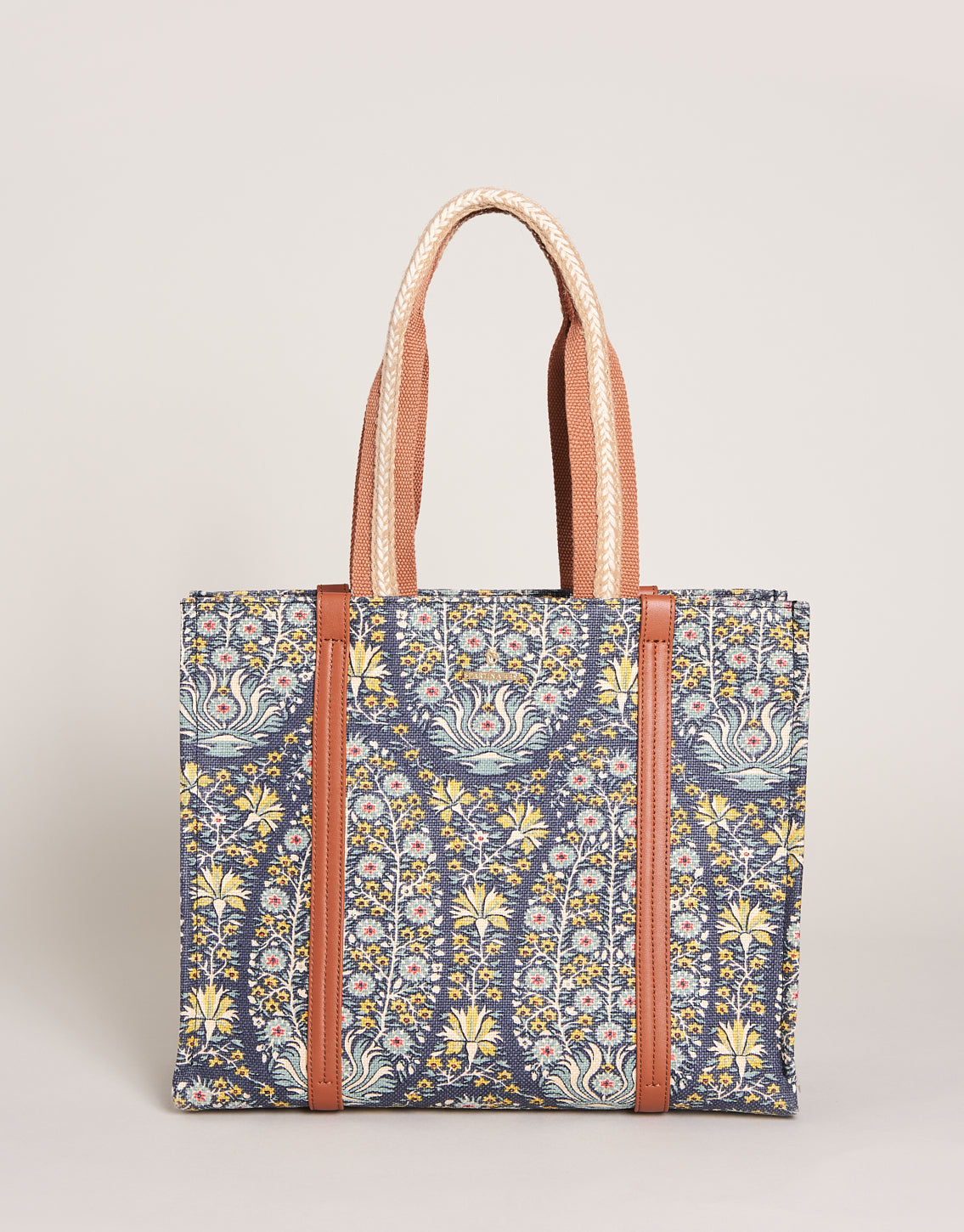 Iris Tote Jones Hundred