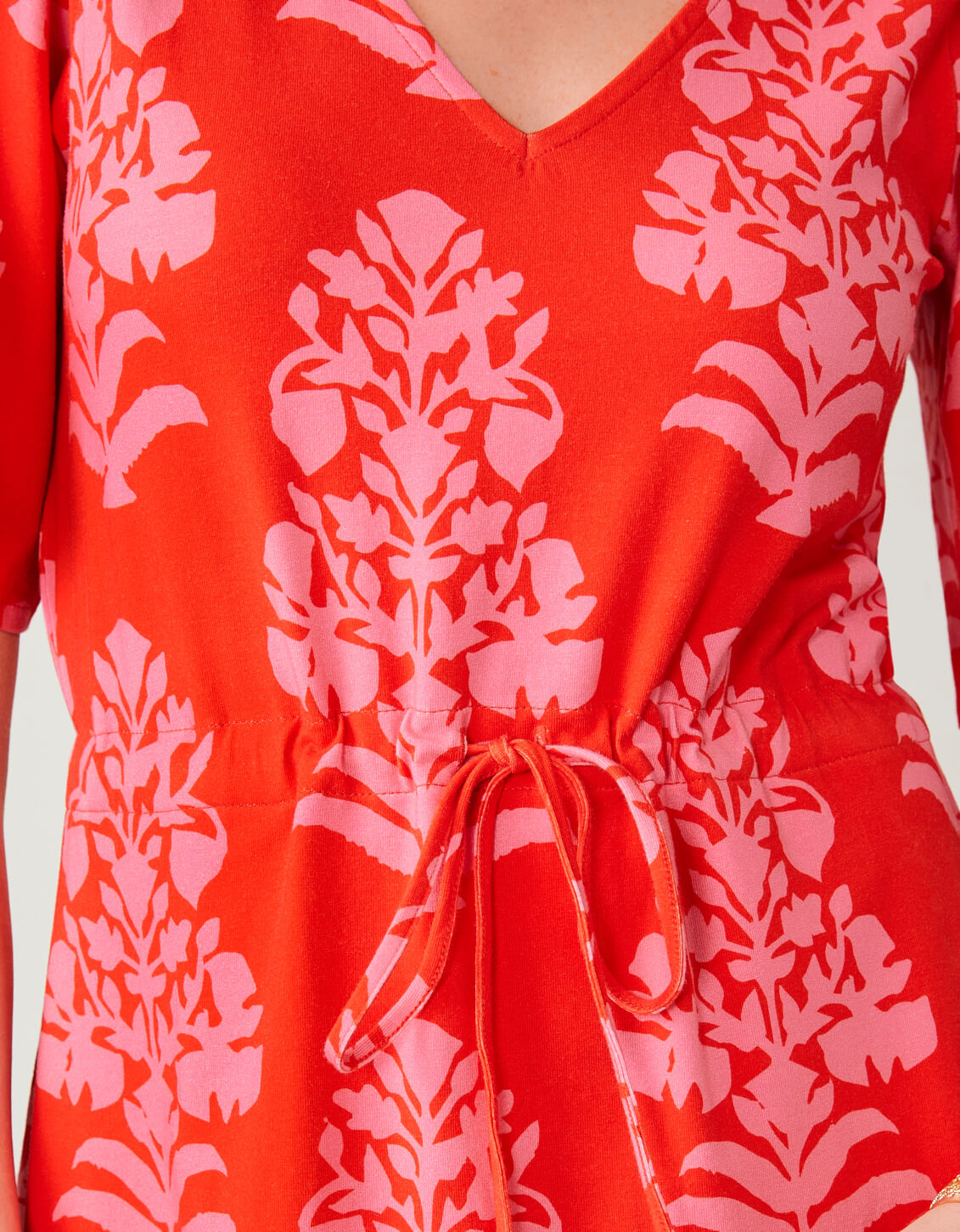 Blakelynn Midi Dress Queenie Woodblock Floral Tomato