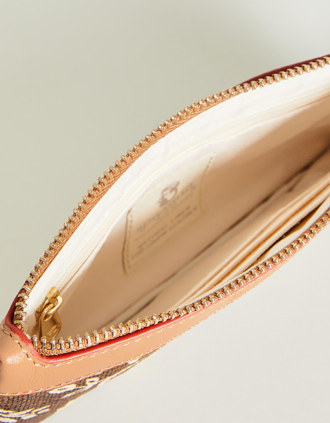 Grab-N-Go Wristlet 1859 Lighthouse