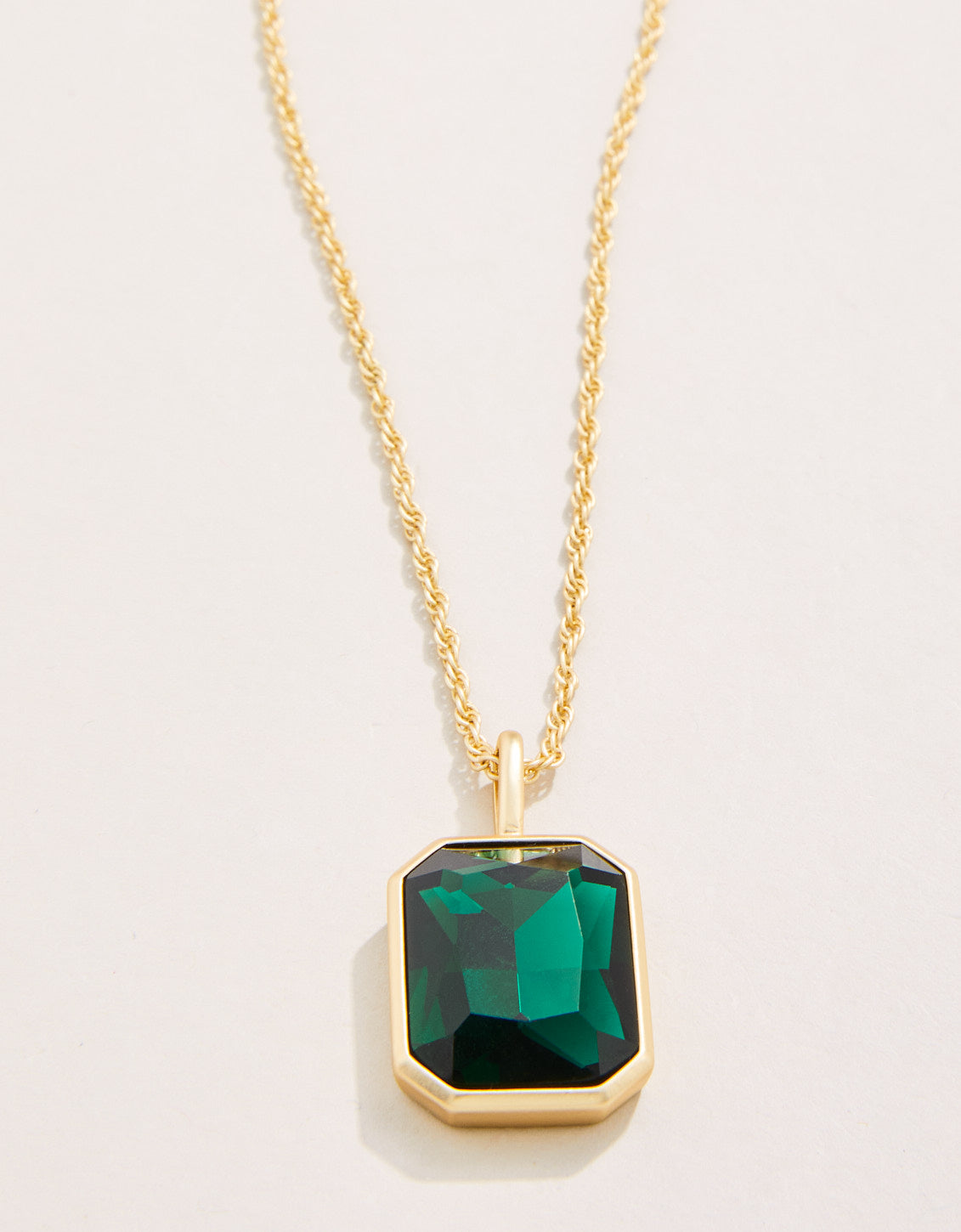 Grand Chateau Necklace 18" Dark Green