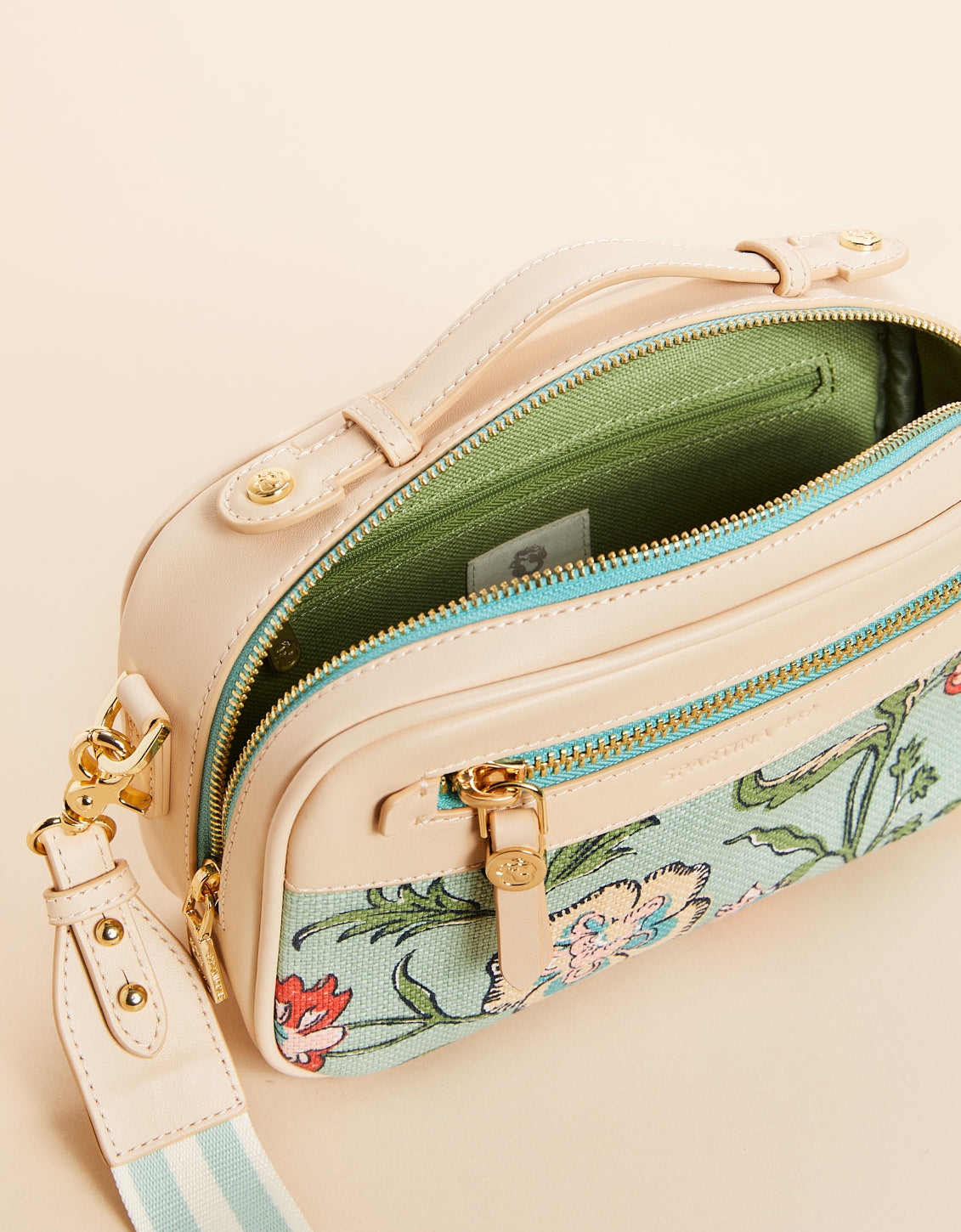 Ellie Crossbody Hamilton Floral Block Print