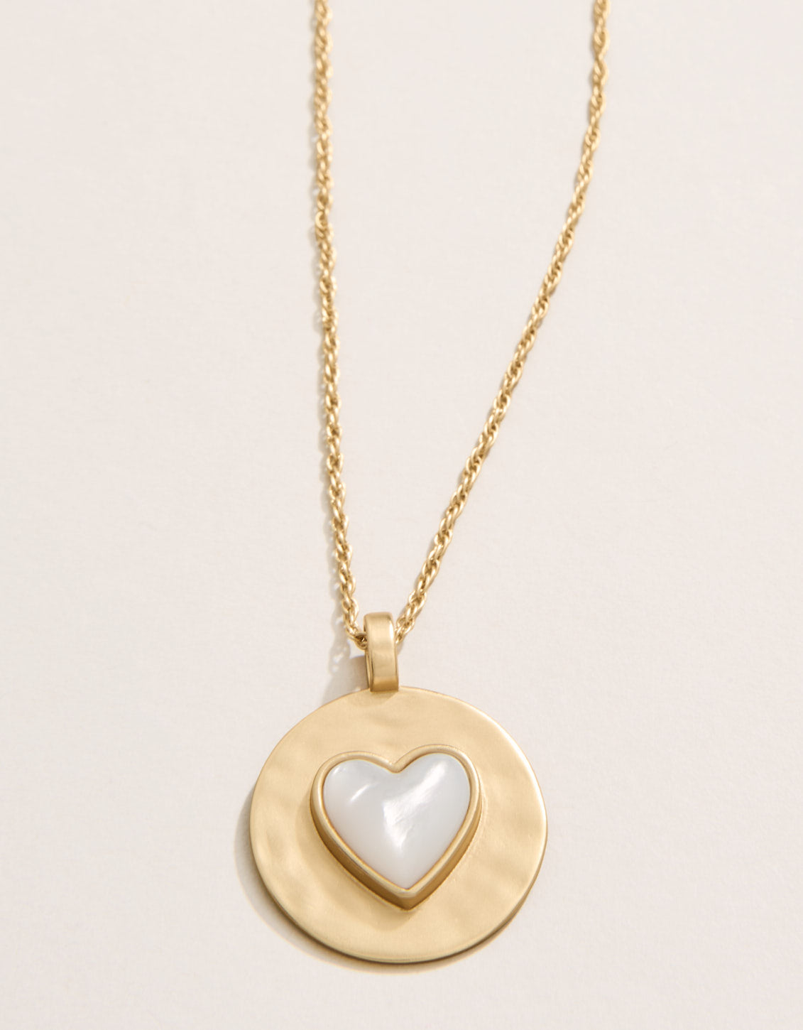 Lovely Necklace 18" Mother-of-Pearl