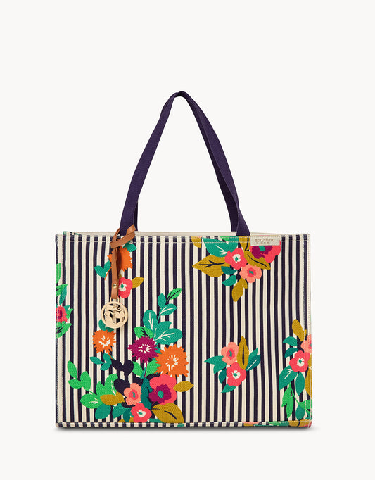  28 Shelter Cove Market Tote