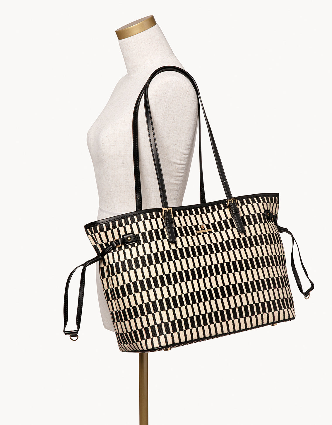  West Bluff Jetsetter Tote