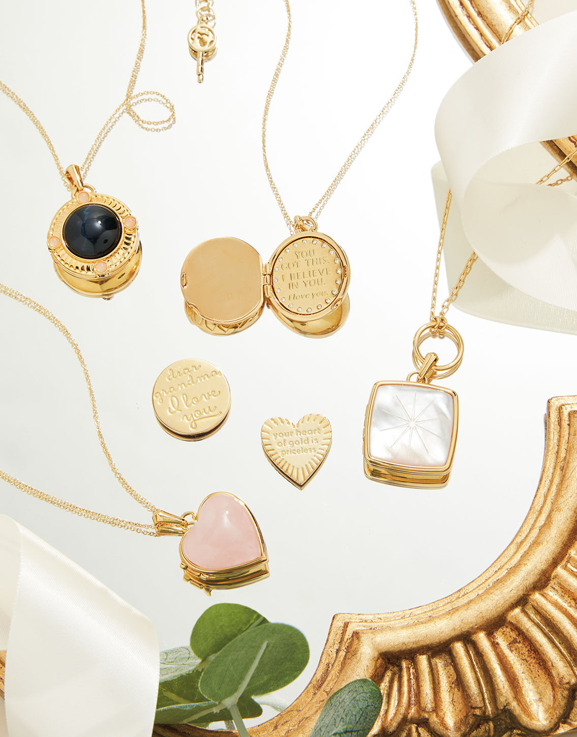  Classic Heart Locket Necklace Rose Quartz