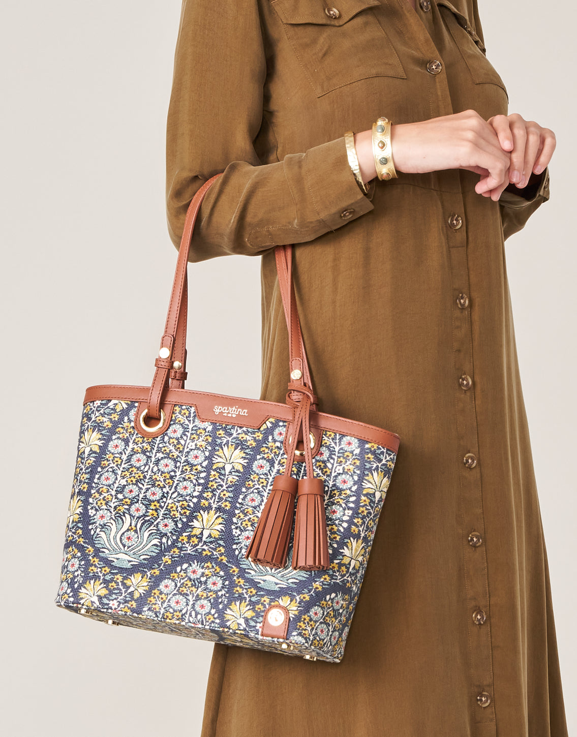  Island Tote Jones Hundred