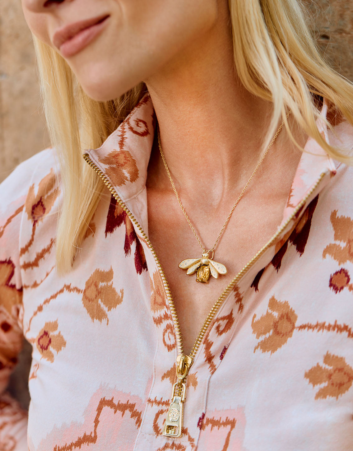  Honey Bee Slide Necklace Bronze