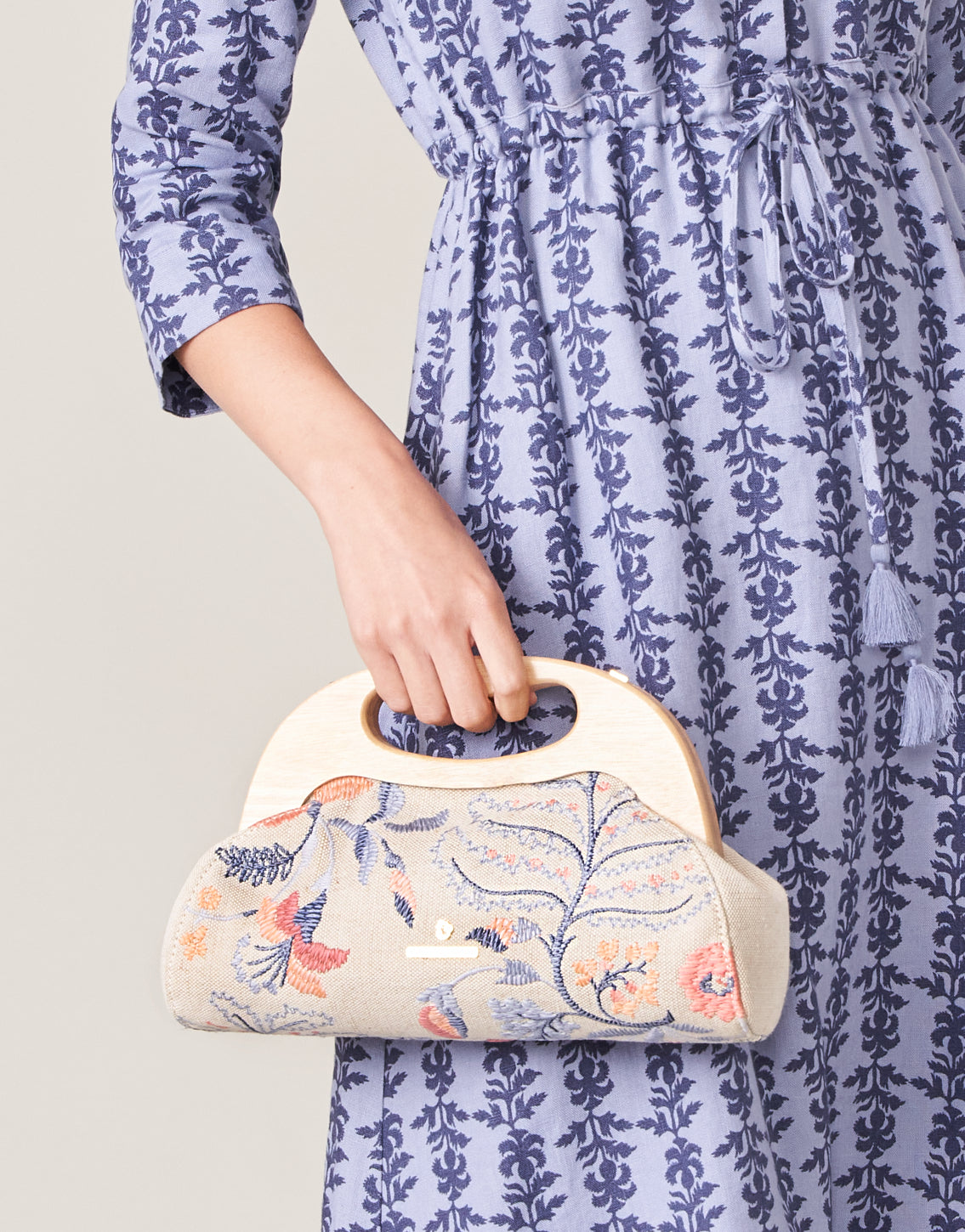  Bellinger Floral Branch Miranda Clutch