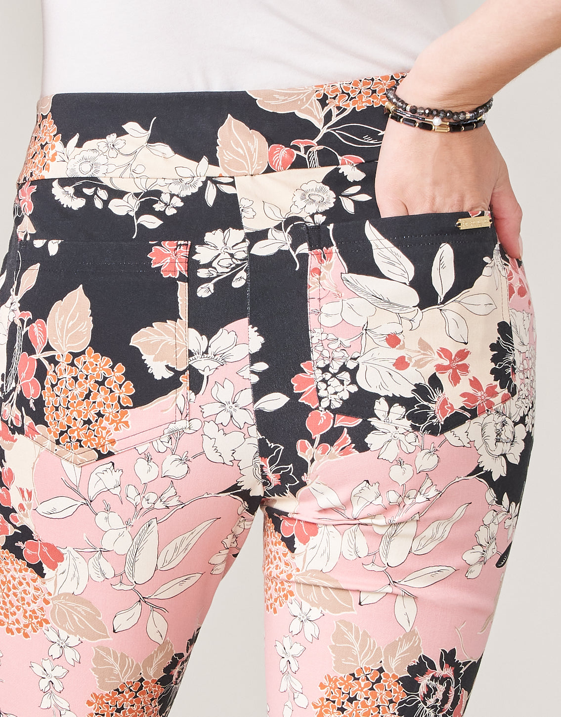  Maren Pull-On Pant Linden Romantic Floral