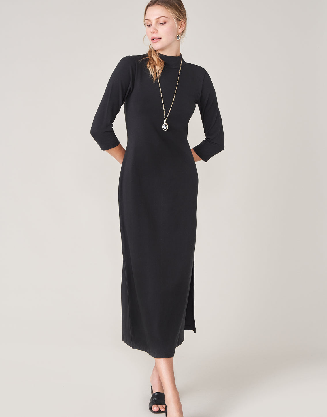  Naomi Mockneck Dress Black