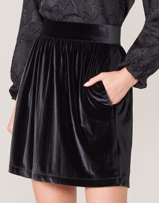  Gianna Stretch Velvet Skirt Black