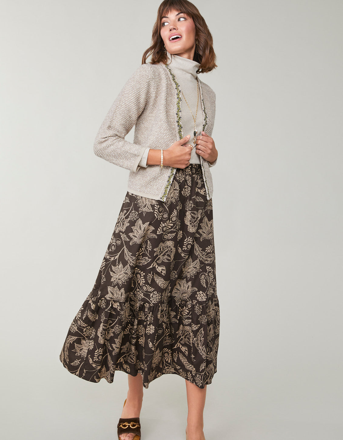  Adaleigh Skirt Maritime Forest Field Blooms Ash Gray