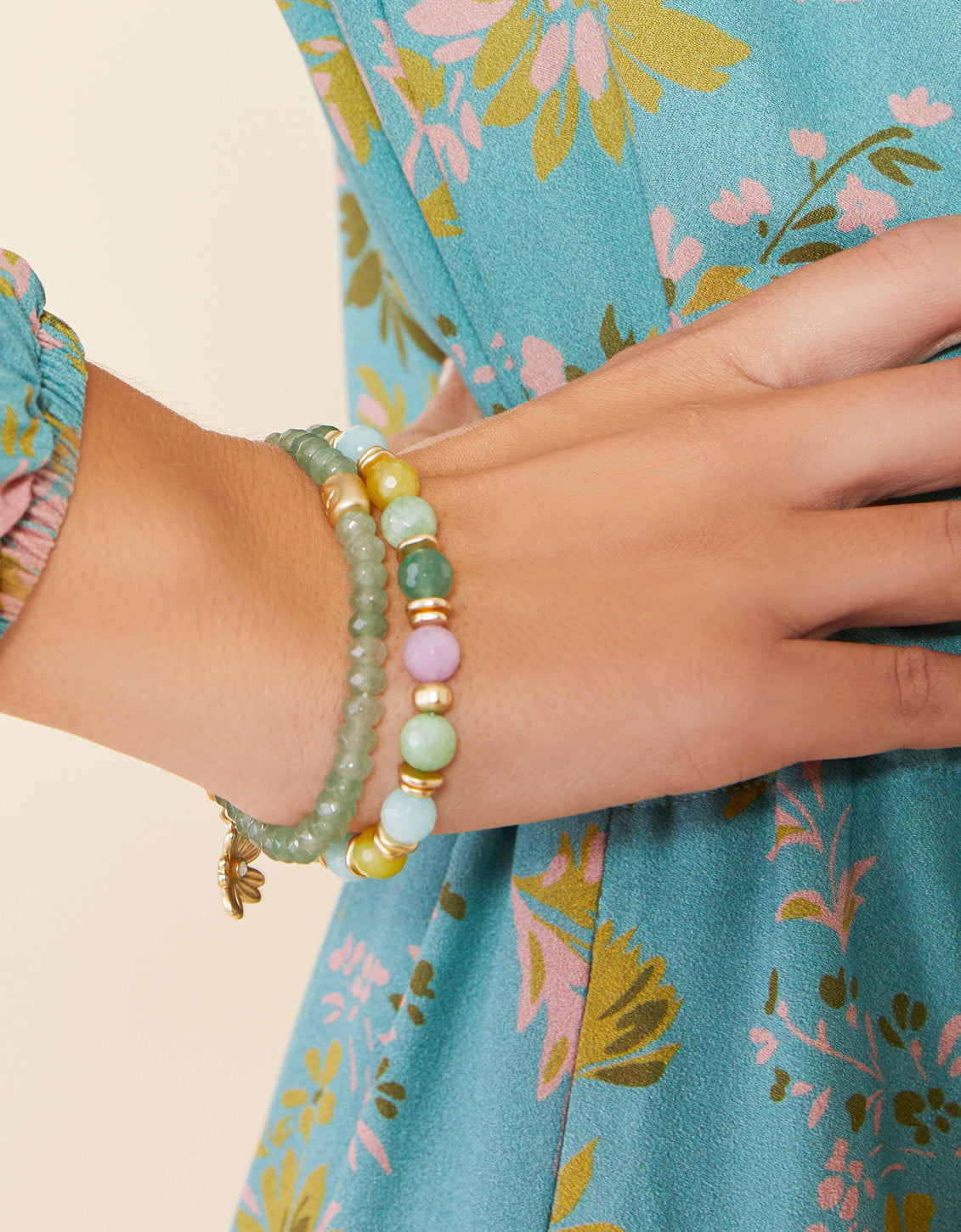  Briolette Stretch Bracelet 8mm Green/Sea Foam