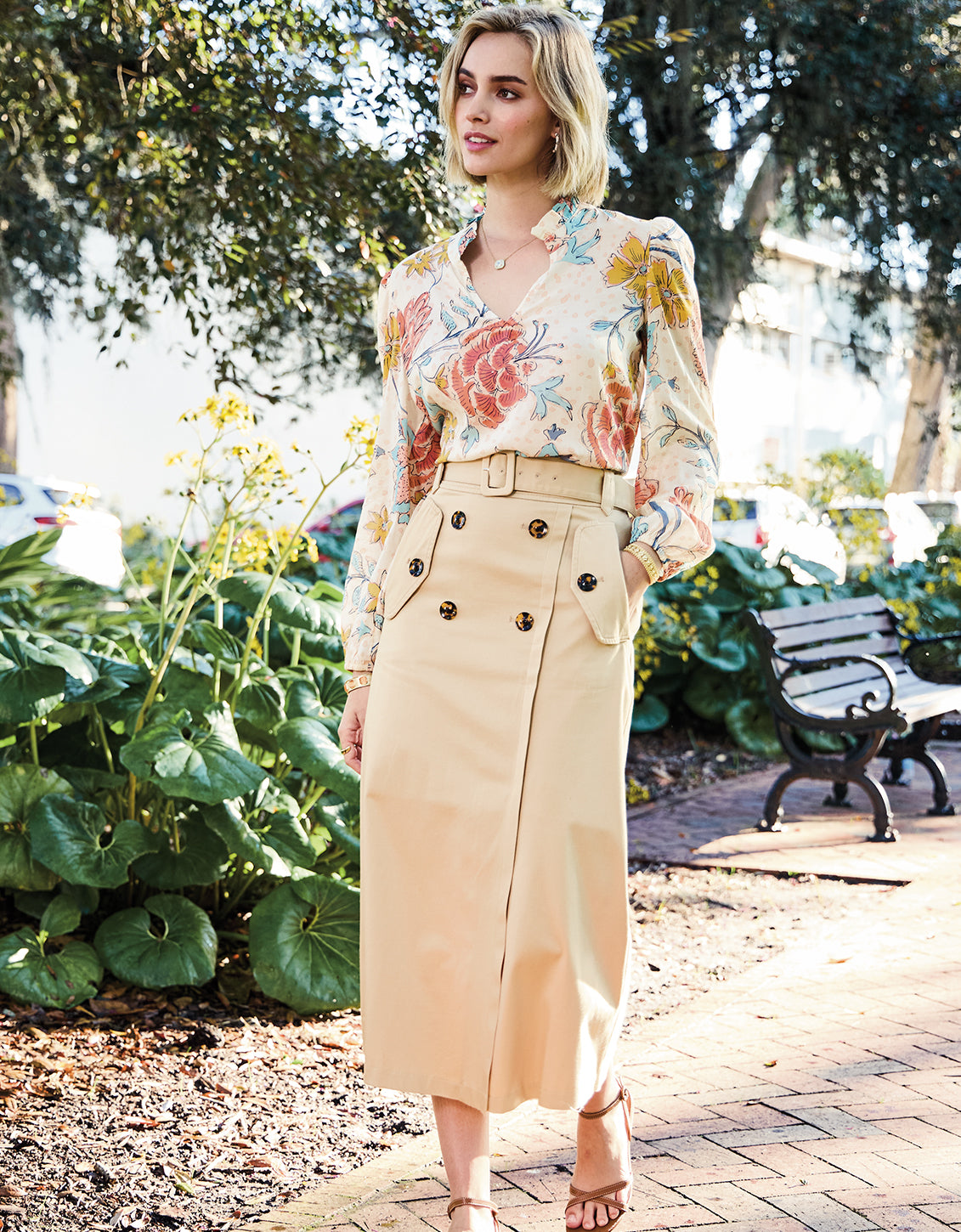  Petrina Blouse Clara Starry Floral Cream