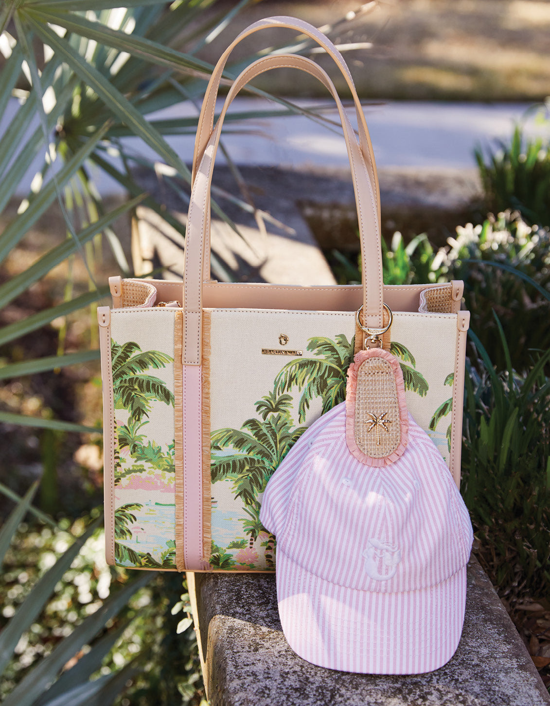  Magnetic Hat Holder Clip Palm Tree/Pink