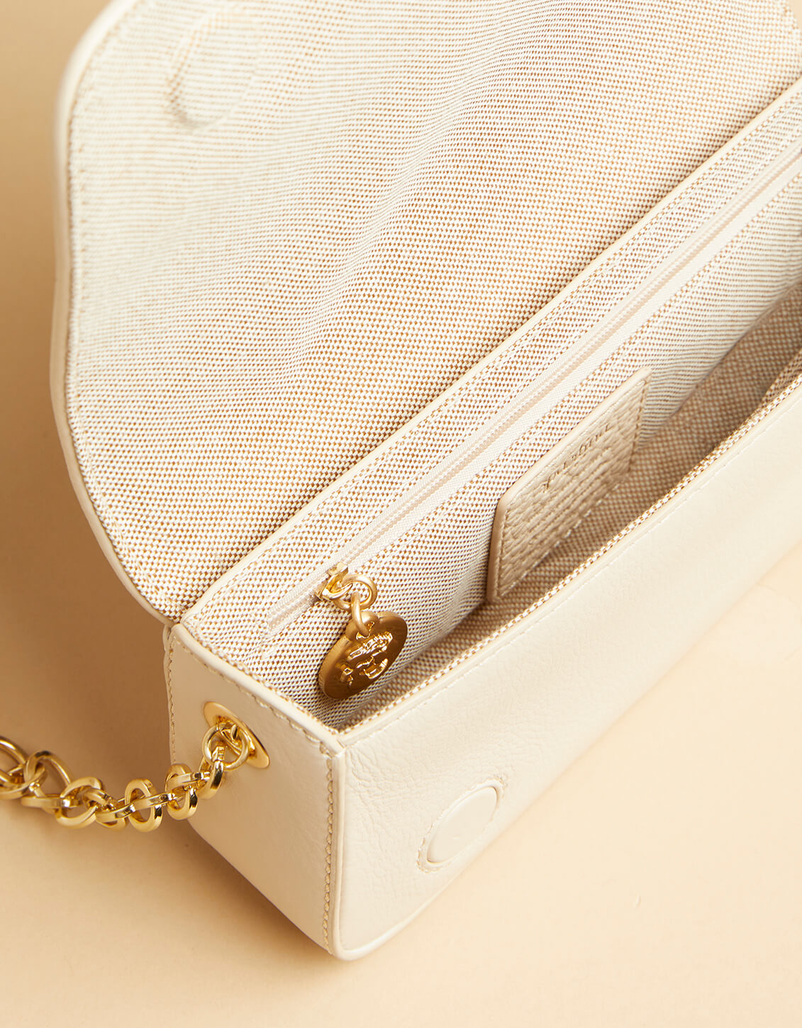  Bamboo Crew Crossbody Pearl