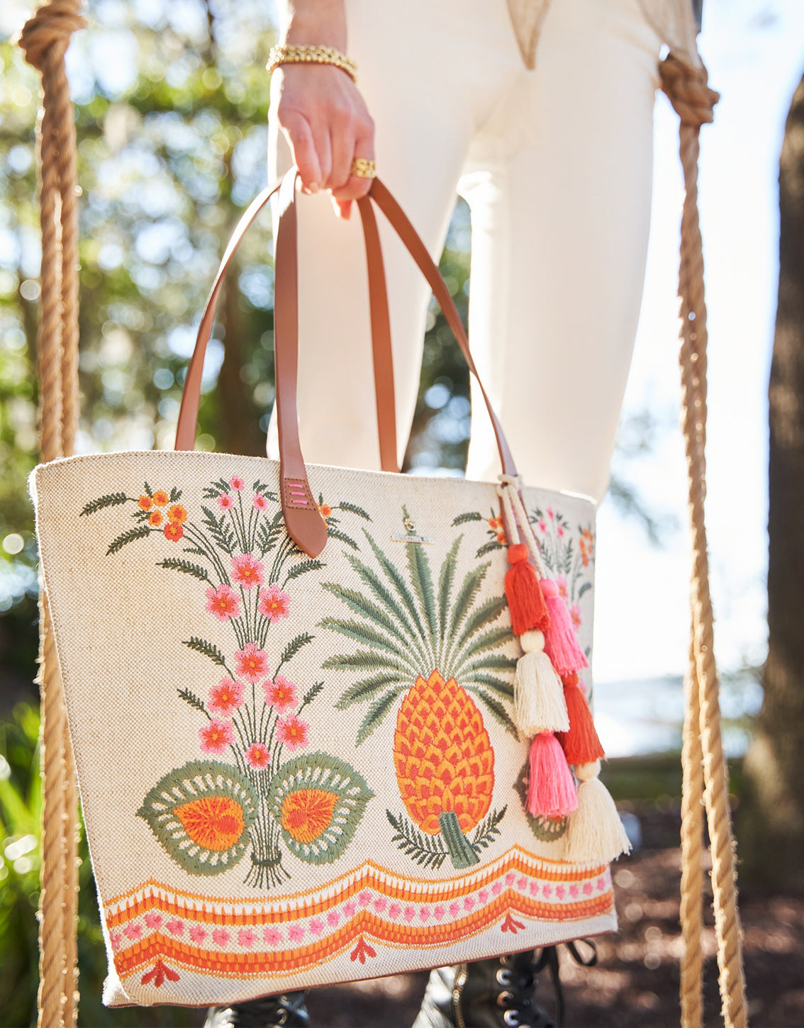  Fiesta Tote Alljoy Landing Pineapple