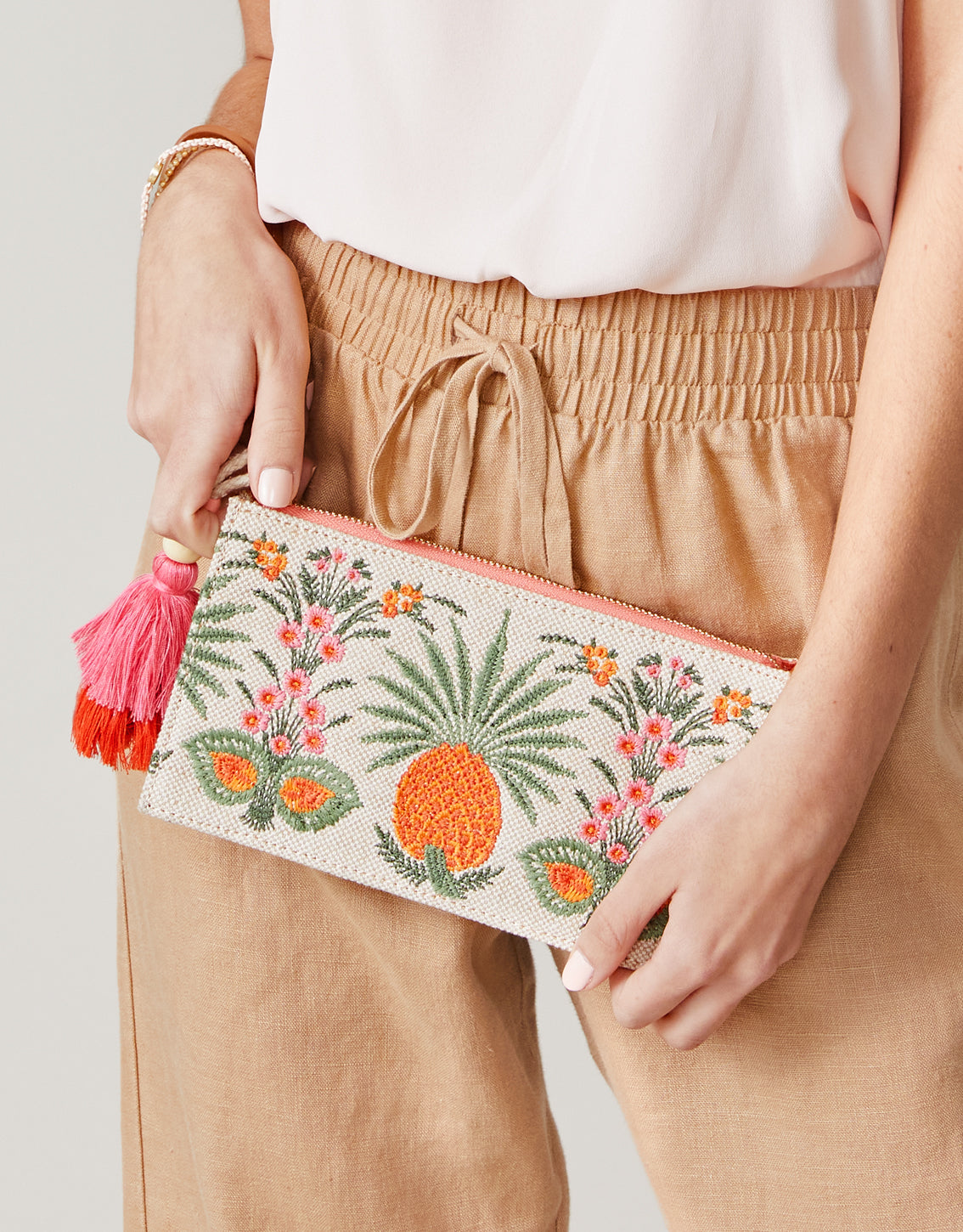  East West Wristlet Alljoy Landing Pineapple