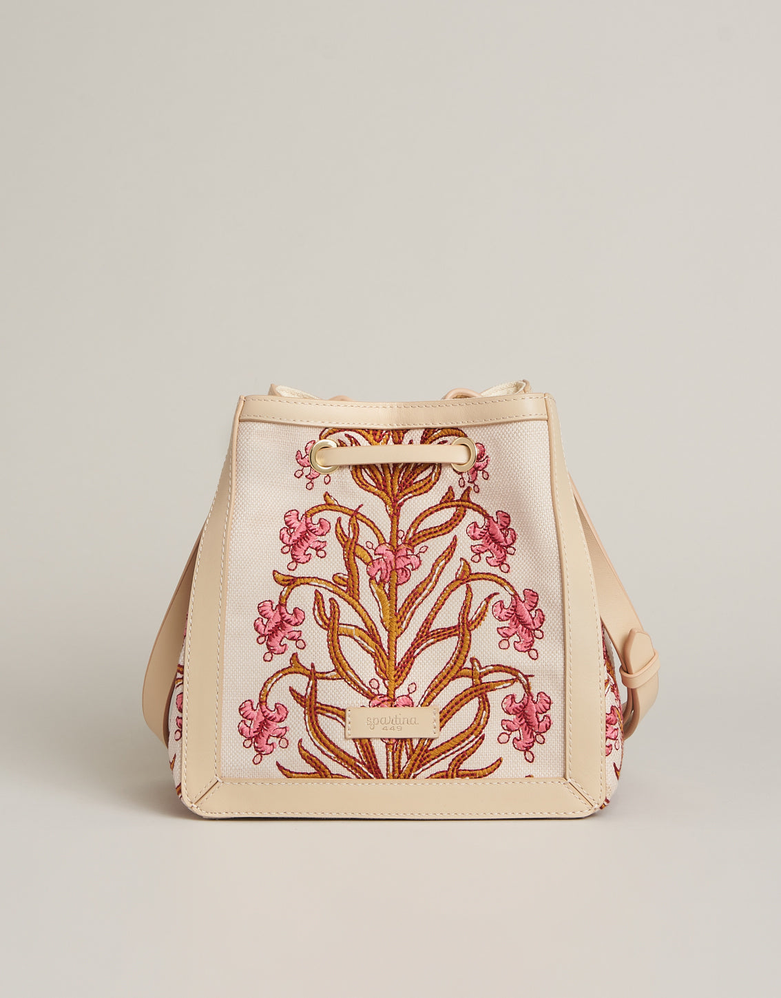 Natalie Drawstring Crossbody Pepper Hall Woodblock Floral