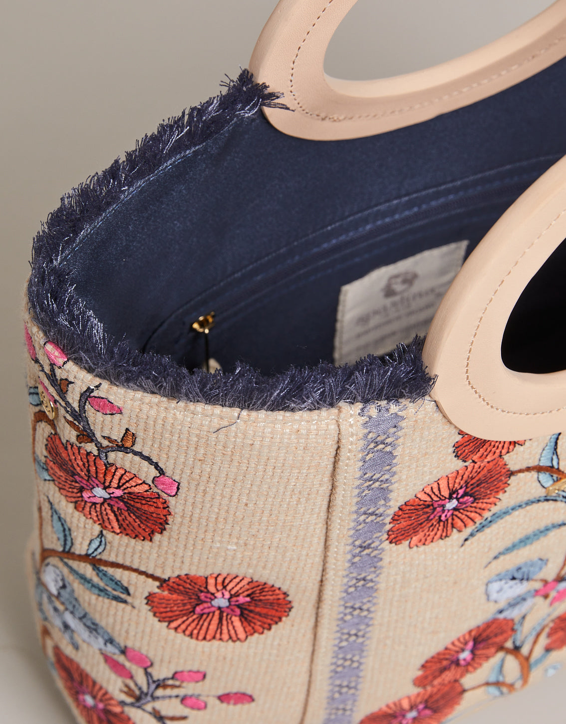 Resort Tote Oyster Factory Floral Sprigs
