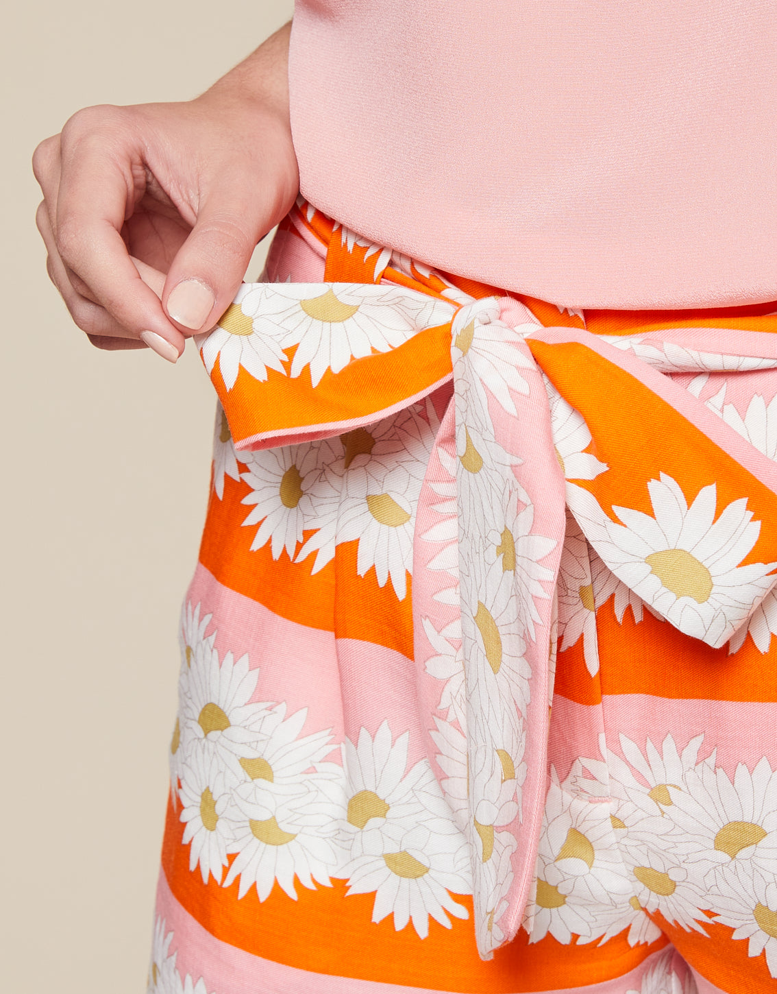  Aria Short Audubon Daisy Stripe