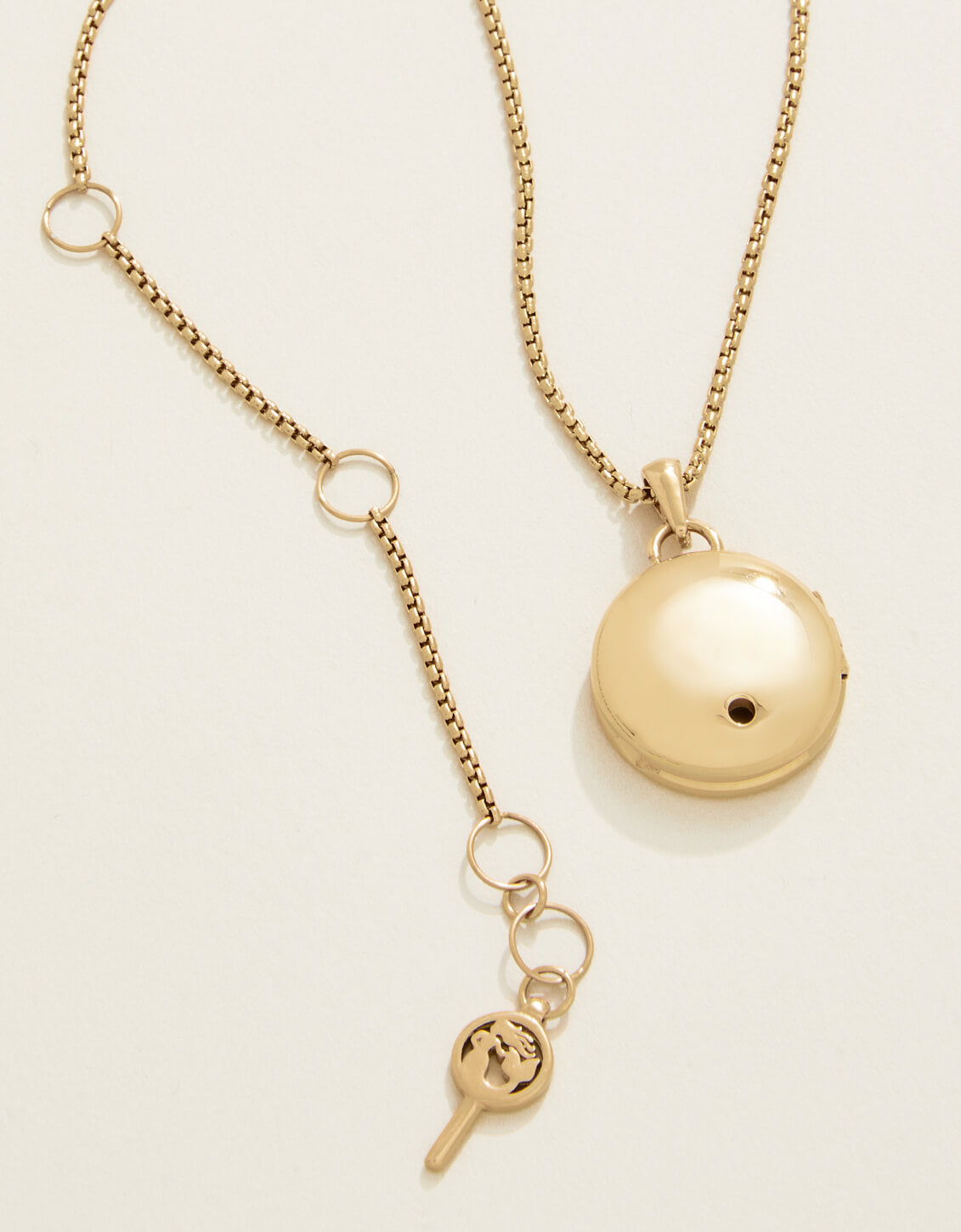  Mini Round Locket Necklace 18" Mother-of-Pearl