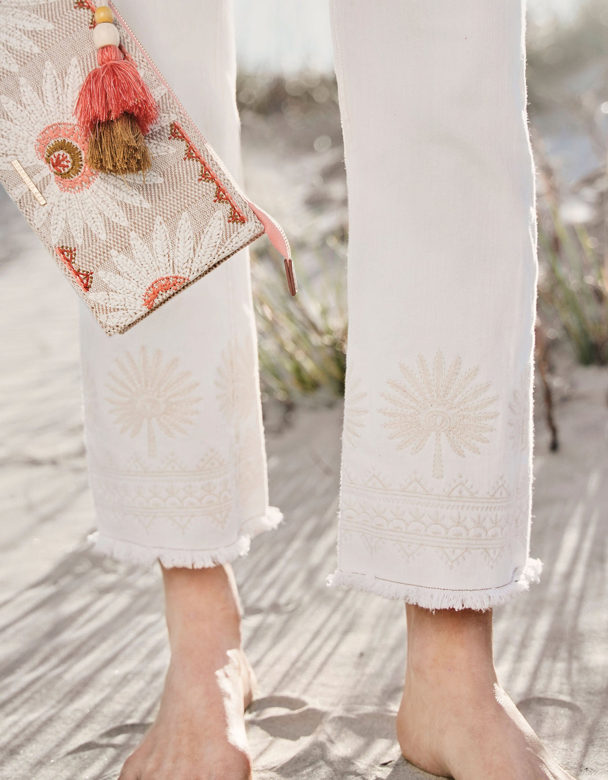  Ellington Kick Flare Jean Pearl White Embroidery