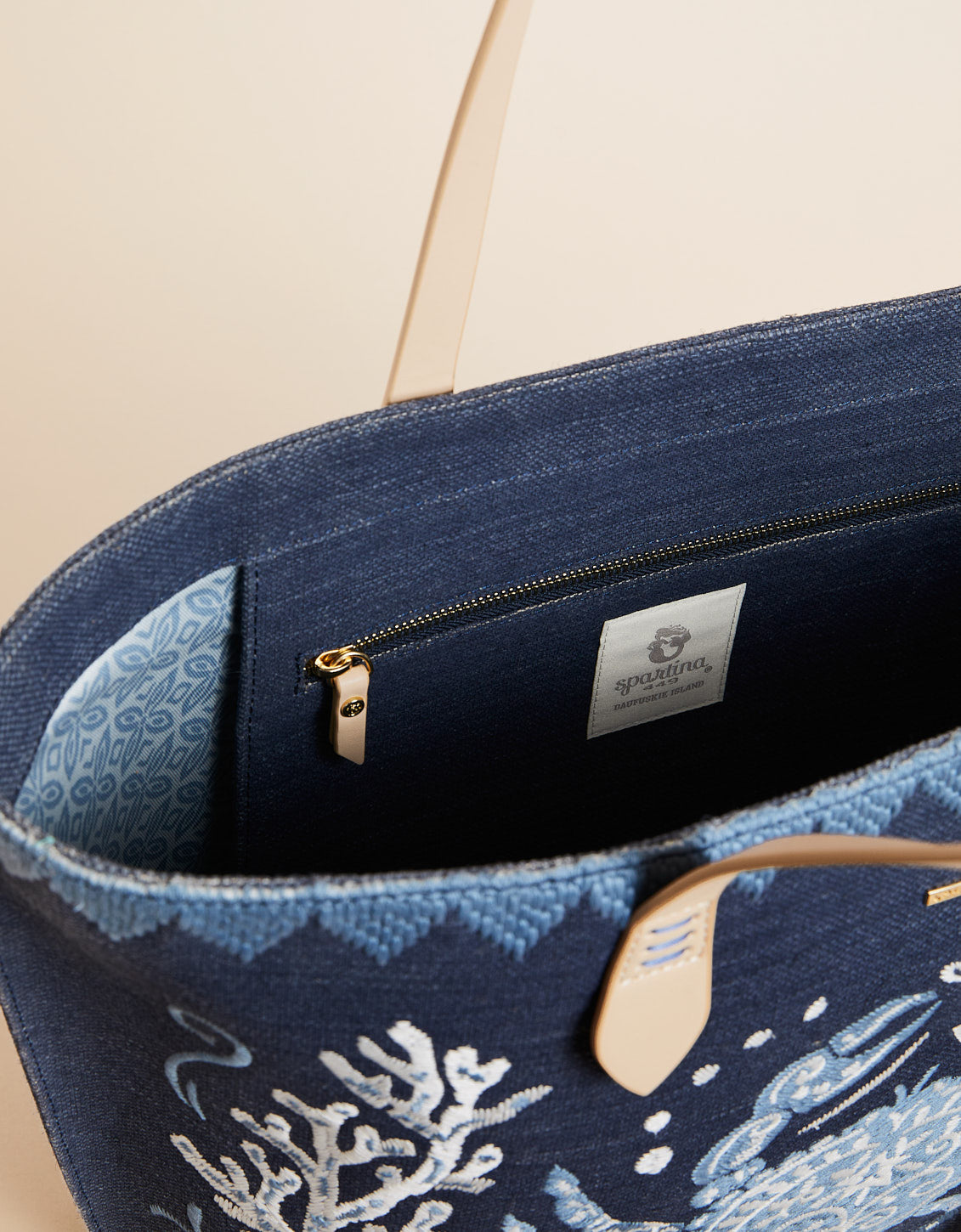  Fiesta Tote Hamilton Crab