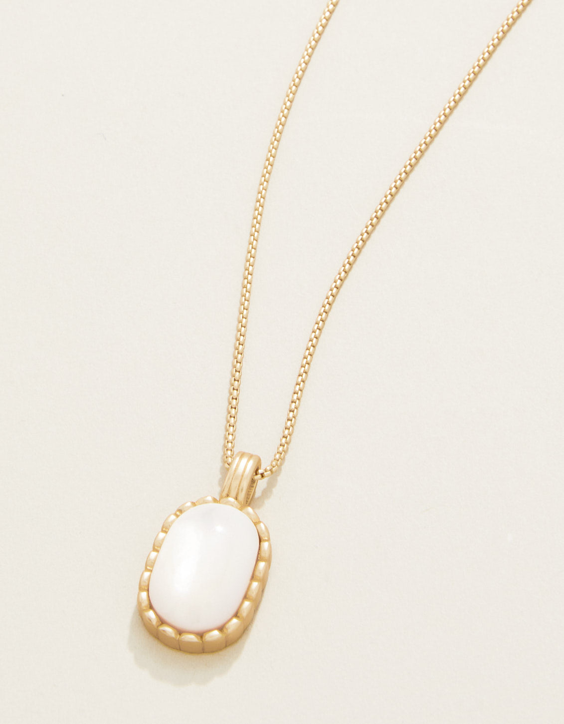  Nara Petite Necklace 17" Mother-of-Pearl
