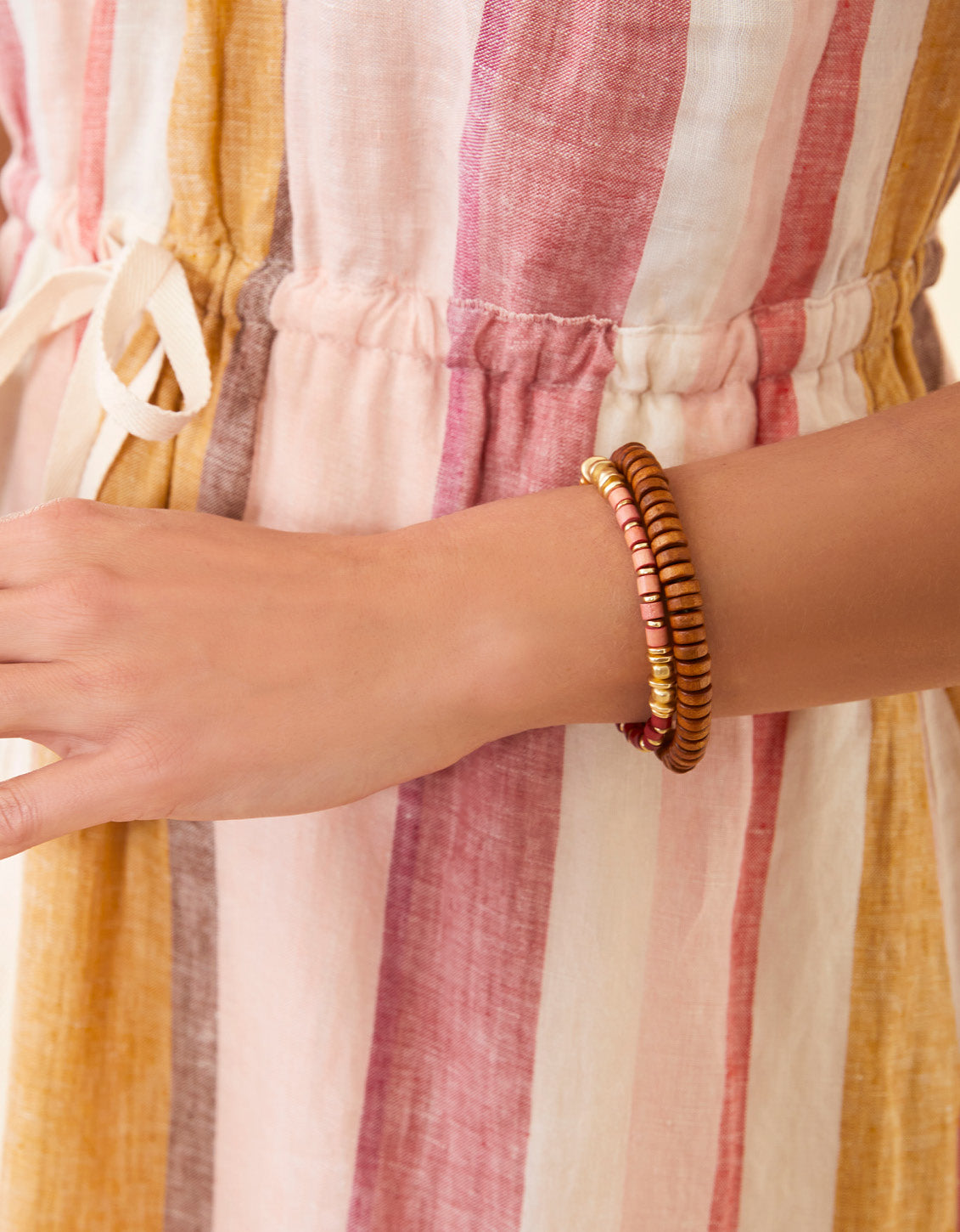  Wood Stretch Bracelet 8mm Brown