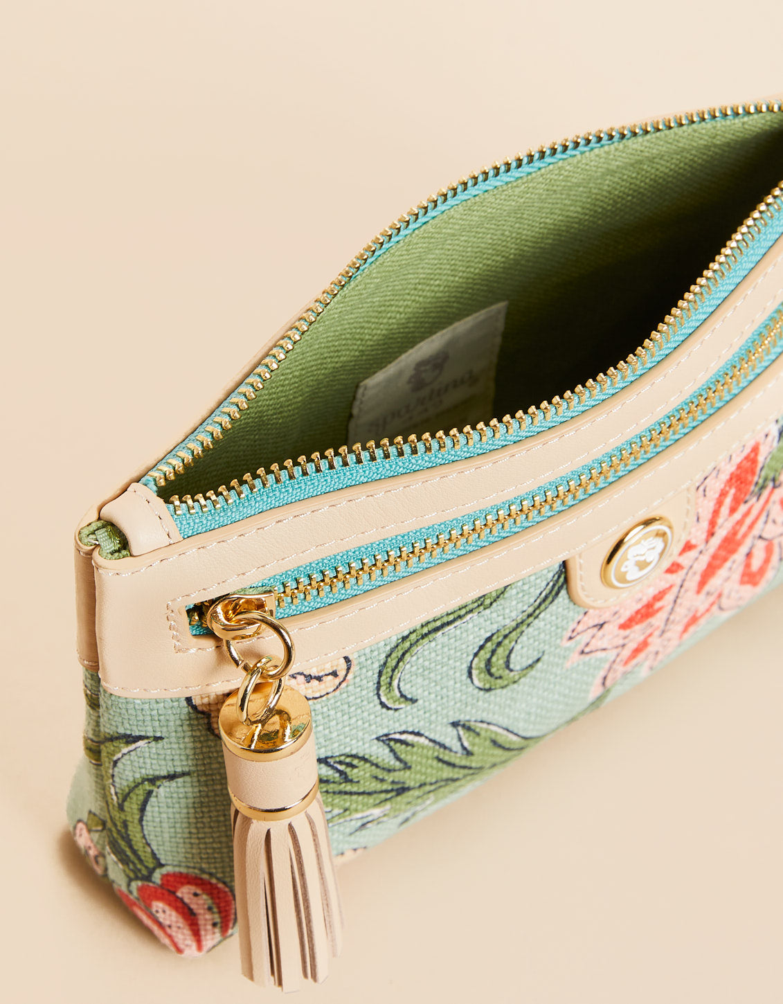  Tassel Wristlet Hamilton Floral Block Print