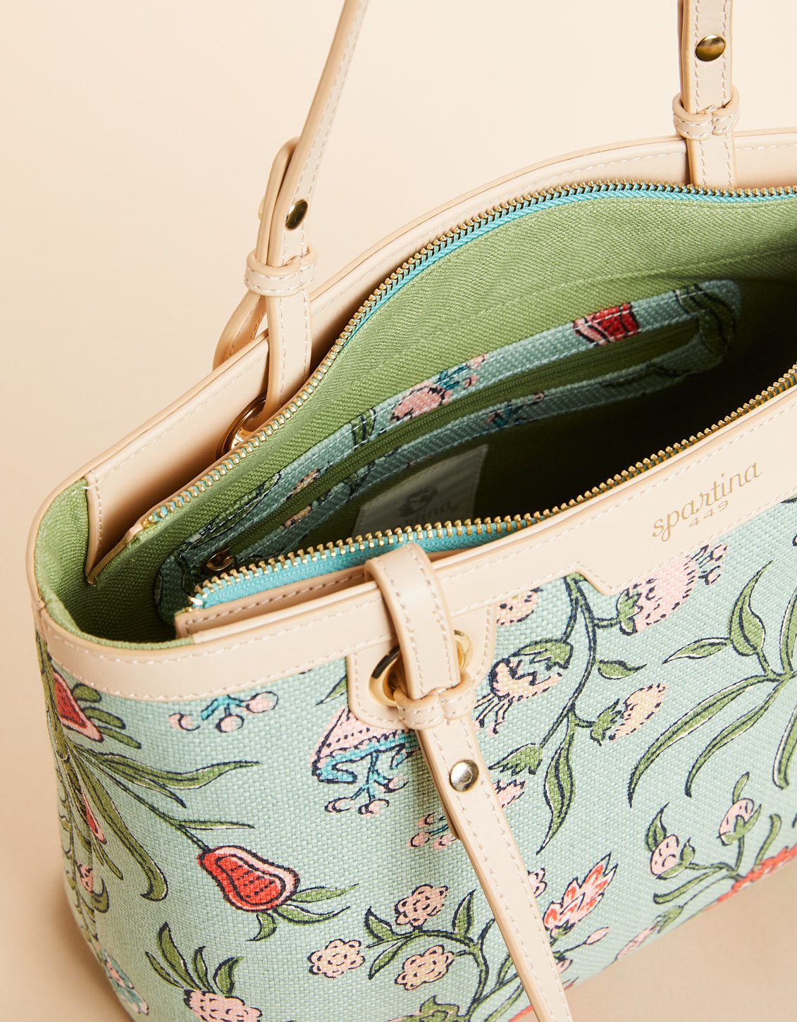  Island Tote Hamilton Floral Block Print