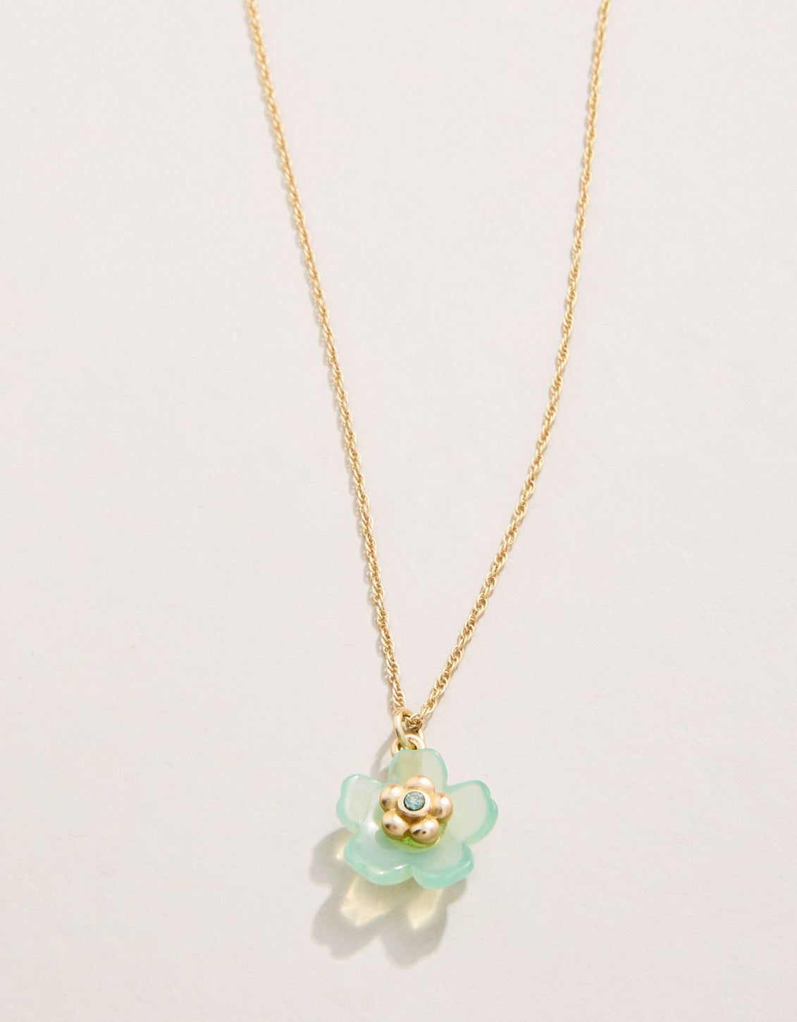  Yarrow Flower Necklace 18" Sea Foam